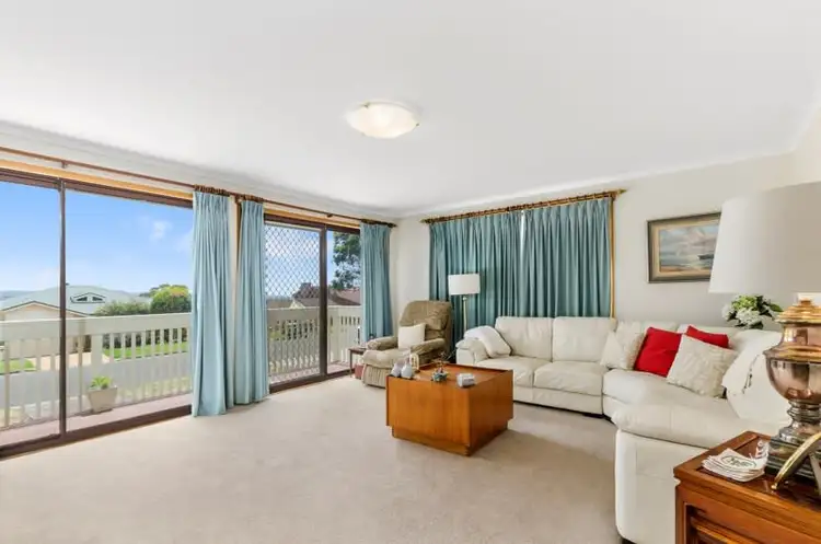 17 McBrien Drive, Kiama Downs NSW 2533