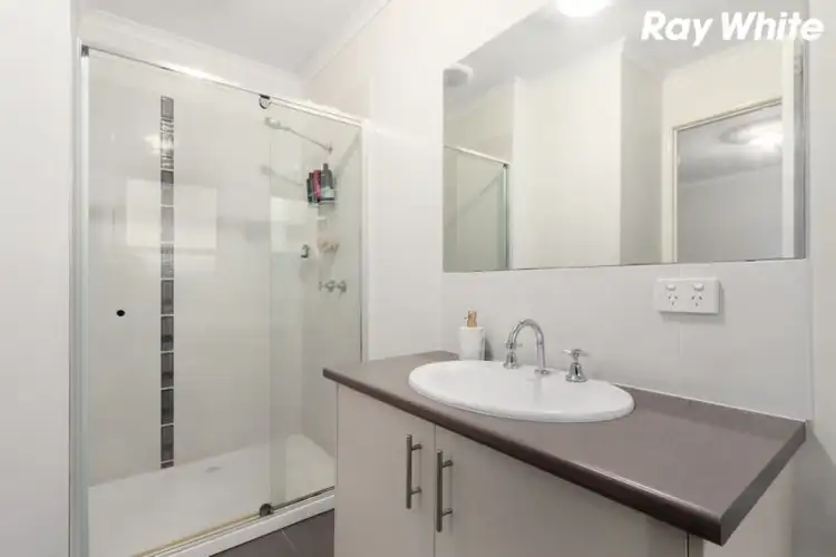 Fourth view of Homely house listing, 6 Laurel Lane, Pakenham VIC 3810