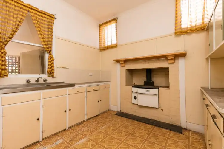 Fifth view of Homely house listing, 116 Lemon Avenue, Mildura VIC 3500