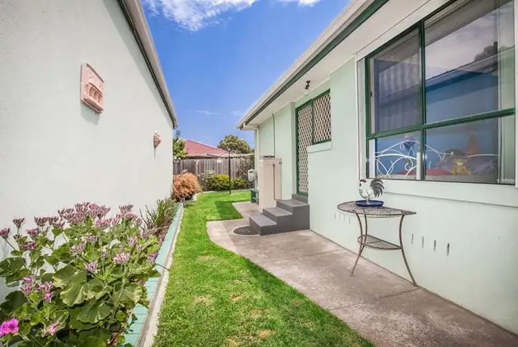 Seventh view of Homely house listing, 18/68-92 Mckimmies Road, Lalor VIC 3075