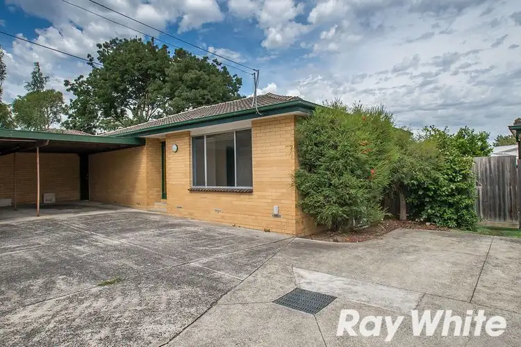 2/7 Violen Street, Bayswater VIC 3153