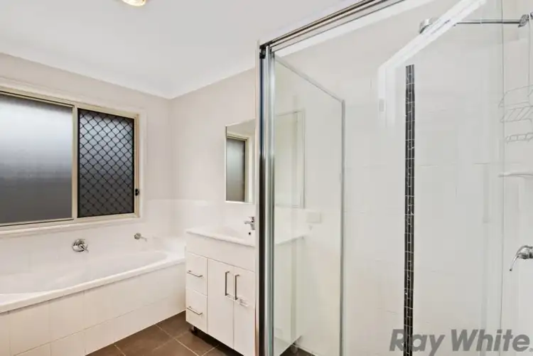 Seventh view of Homely house listing, 5 Groth Court, Morayfield QLD 4506