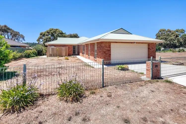Main view of Homely house listing, 5 Mountview Drive, Sebastopol VIC 3356