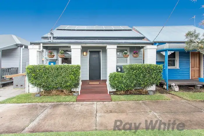 7 Bourke Street, Carrington NSW 2294