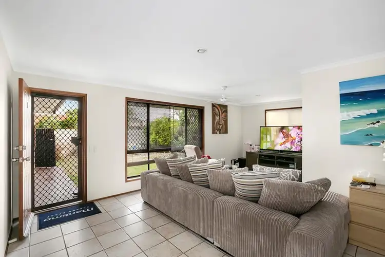 2/29 Marsupial Drive, Coombabah QLD 4216