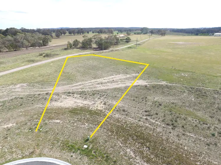 27 Morris Place, Marulan NSW 2579