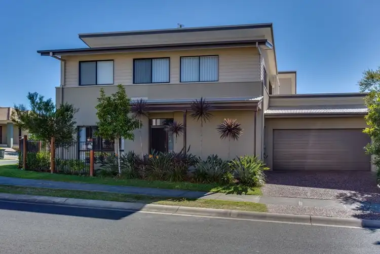 2/7 Palma Crescent, Varsity Lakes QLD 4227