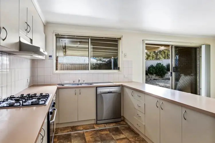 Fifth view of Homely house listing, 10 Kennedy Court, Seymour VIC 3660