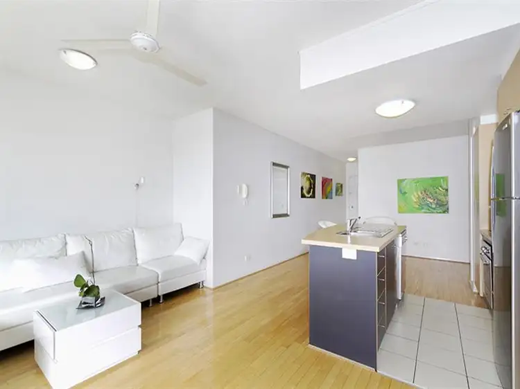 Seventh view of Homely apartment listing, 41/15 Goodwin Street, Kangaroo Point QLD 4169
