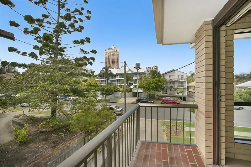 Main view of Homely unit listing, 4 'Bayswater Lodge' 35 Chelsea Avenue, Broadbeach QLD 4218