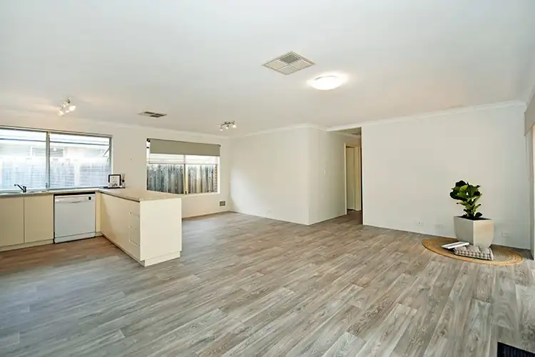 17 Withnell Drive, Ellenbrook WA 6069