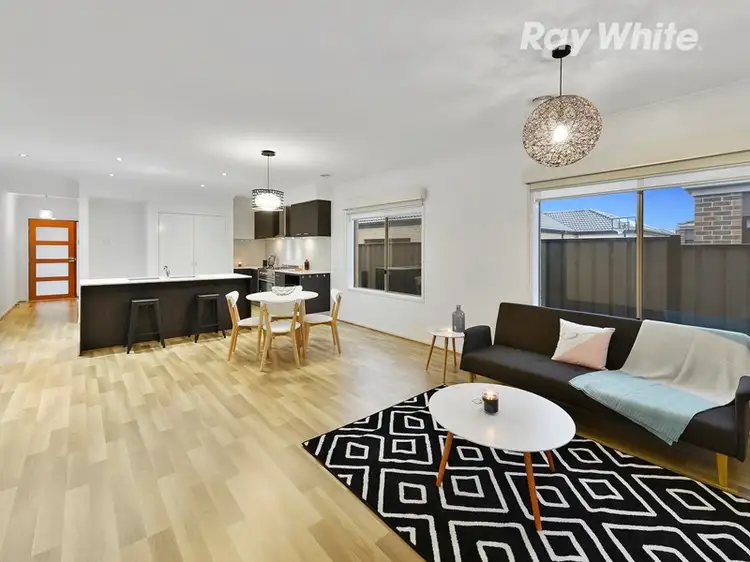 Fifth view of Homely house listing, 3 Woodgrove Street, Craigieburn VIC 3064