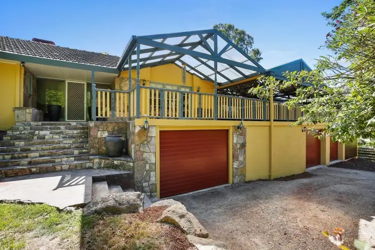 1 West Hill Drive,, Mount Evelyn VIC 3796