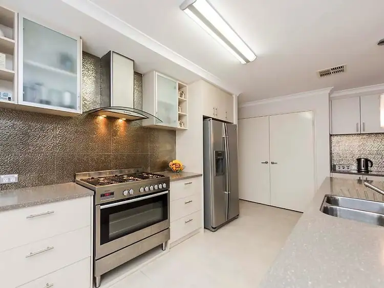 Second view of Homely house listing, 9 Lannion Lane, Port Kennedy WA 6172