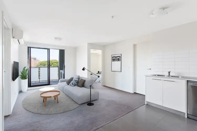 7/17 Shepparson Avenue, Carnegie VIC 3163