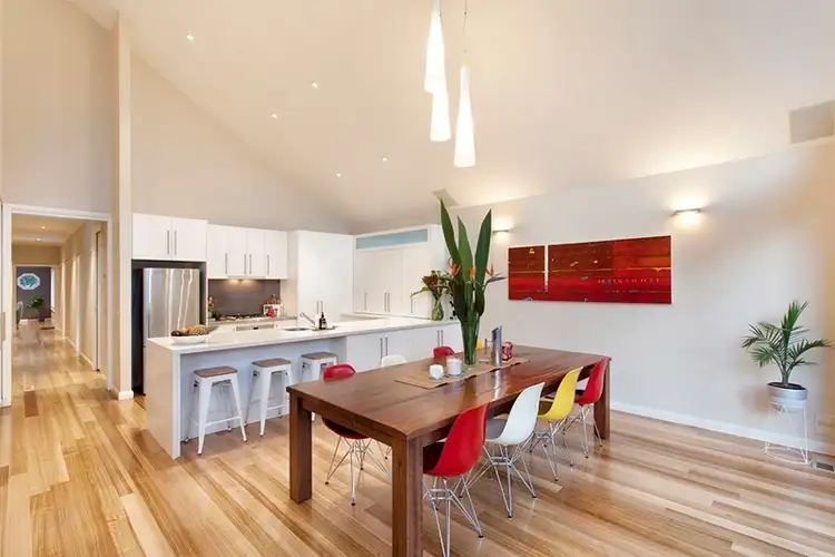 Fifth view of Homely house listing, 14 Bowmore Street, Hughesdale VIC 3166