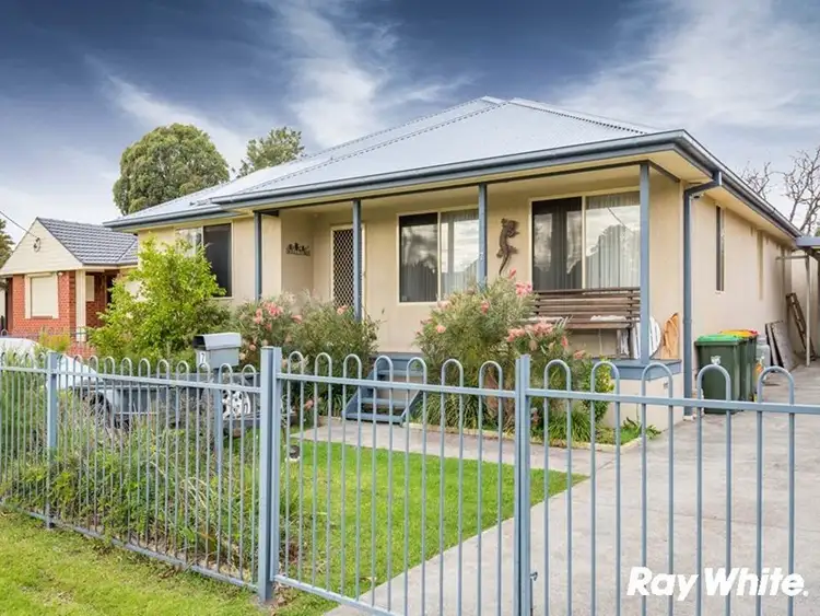 7 Johnston Street, Warilla NSW 2528