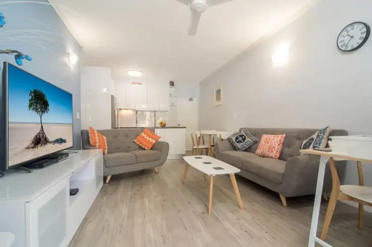 202 9-11 Blake Street, Port Douglas QLD 4877