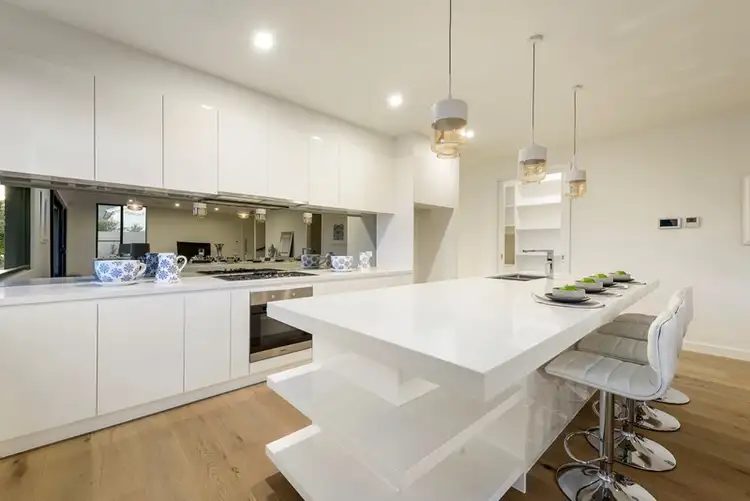 Sixth view of Homely townhouse listing, 513 Centre Road, Bentleigh VIC 3204