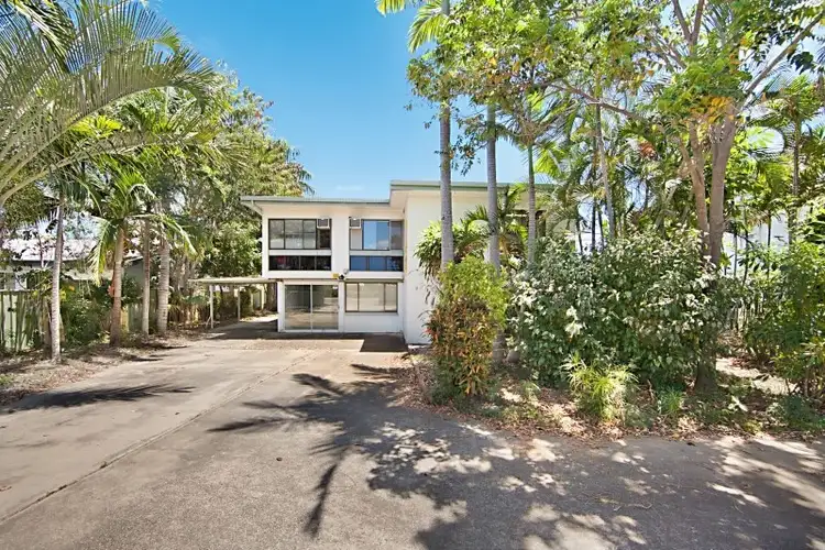 499 Ross River Road, Cranbrook QLD 4814