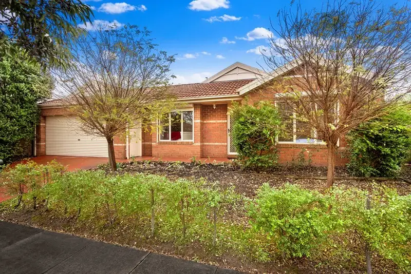 Main view of Homely house listing, 10 Breamlea Way, Cranbourne West VIC 3977