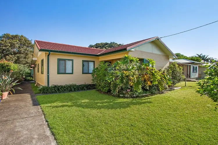 28 Victory Parade, Tascott NSW 2250