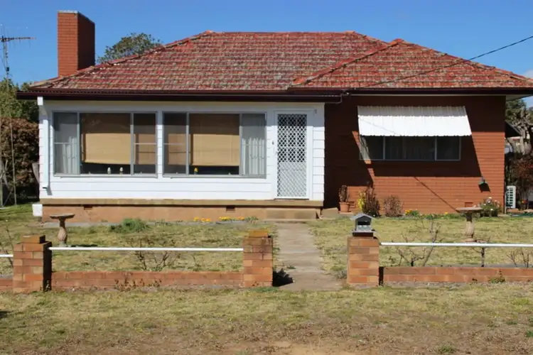 12 KING Street, Coonabarabran NSW 2357