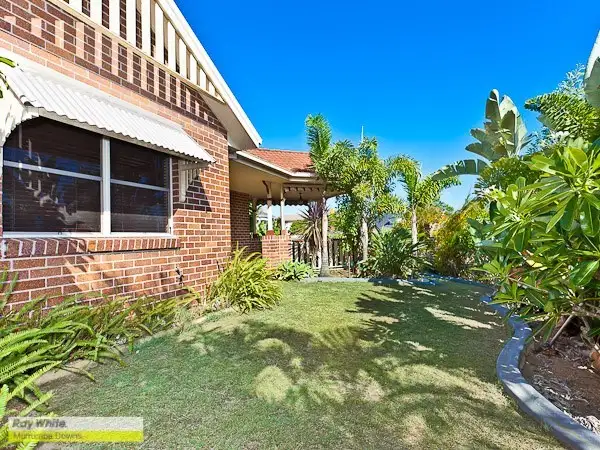 Sixth view of Homely house listing, 4 Dorchester Court, Murrumba Downs QLD 4503