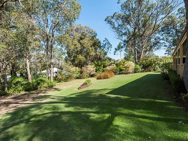 Second view of Homely house listing, 33 Brodie Court, Baldivis WA 6171