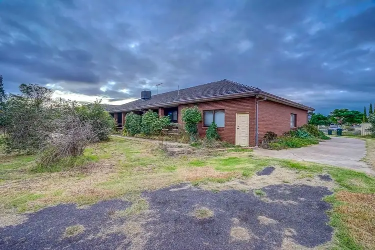 Seventh view of Homely house listing, 6 Blake Court, Truganina VIC 3029