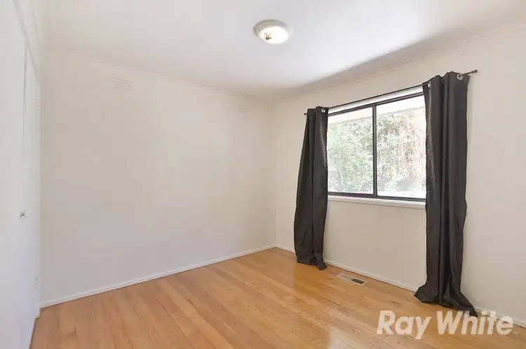 Fifth view of Homely unit listing, 2/10 Wickham Road, Croydon VIC 3136