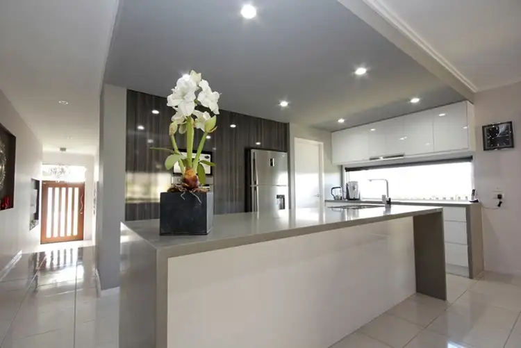 Sixth view of Homely house listing, 10 Sunbird Court, Elanora QLD 4221