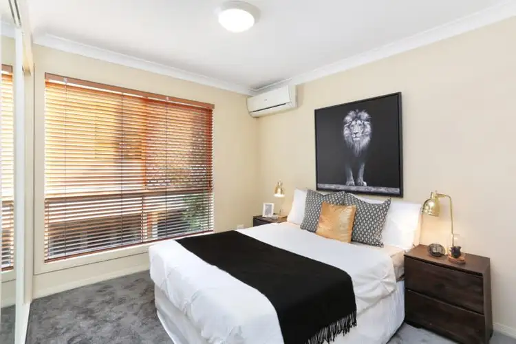 Sixth view of Homely unit listing, 2/24-26 Brighton Parade, Southport QLD 4215