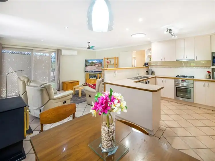 Sixth view of Homely house listing, 2 Caloola Court, Pine Mountain QLD 4306