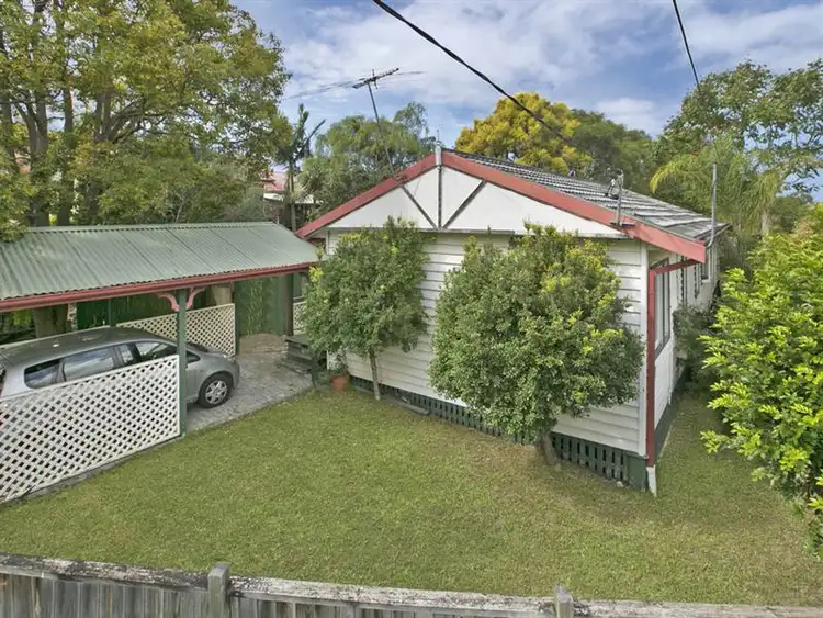 12 Kamarin Street, Manly West QLD 4179