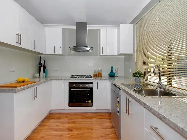 Second view of Homely house listing, 10 Kensington Court, Cooloongup WA 6168