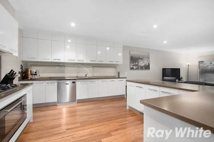 Fifth view of Homely house listing, 7 Gwen Meredith Drive, Bunyip VIC 3815