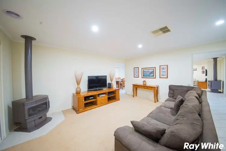 Second view of Homely house listing, 3 Flametree Circuit, Cranbourne VIC 3977