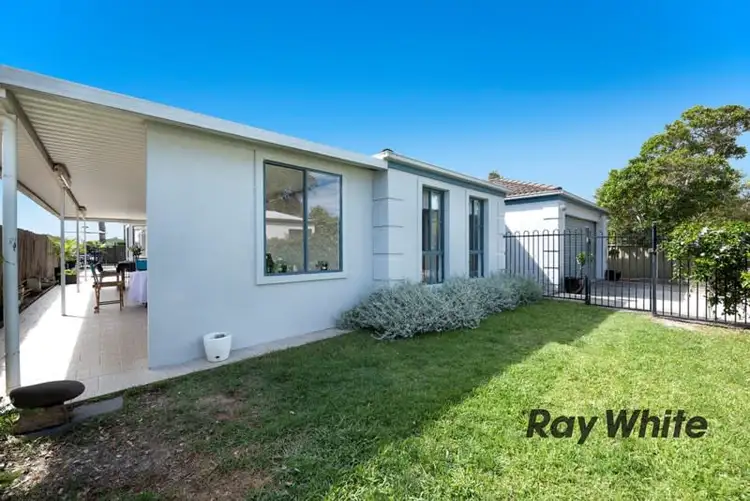 Sixth view of Homely house listing, 2/26 Old Berowra Road, Hornsby NSW 2077