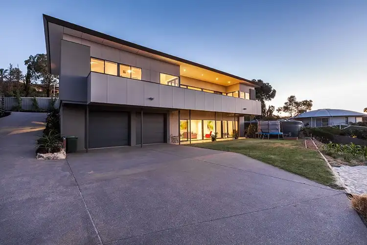 Second view of Homely house listing, 18 Karoola Court, Hallett Cove SA 5158