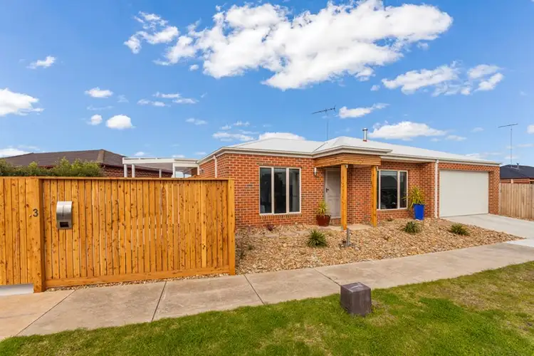 3 Bronte Court, St Albans Park VIC 3219