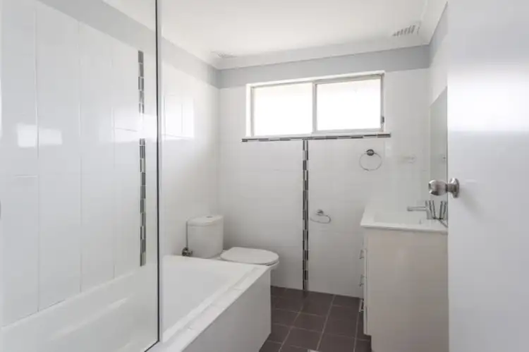 Sixth view of Homely unit listing, 4/127 Edward Street, Orange NSW 2800