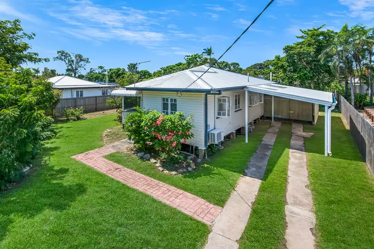 17 Stanton Street, Belgian Gardens QLD 4810