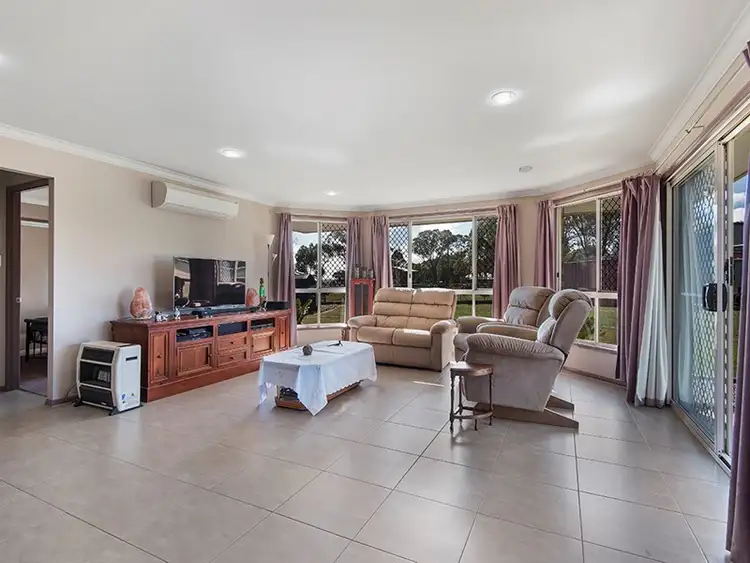Third view of Homely house listing, 9 Leslie Lane, Hendon QLD 4362