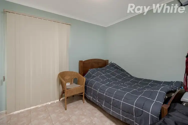 Seventh view of Homely house listing, 4 Linton Way, Meadow Heights VIC 3048