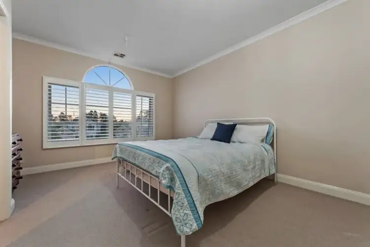 Fifth view of Homely house listing, 7 Wisteria Lane, Caroline Springs VIC 3023