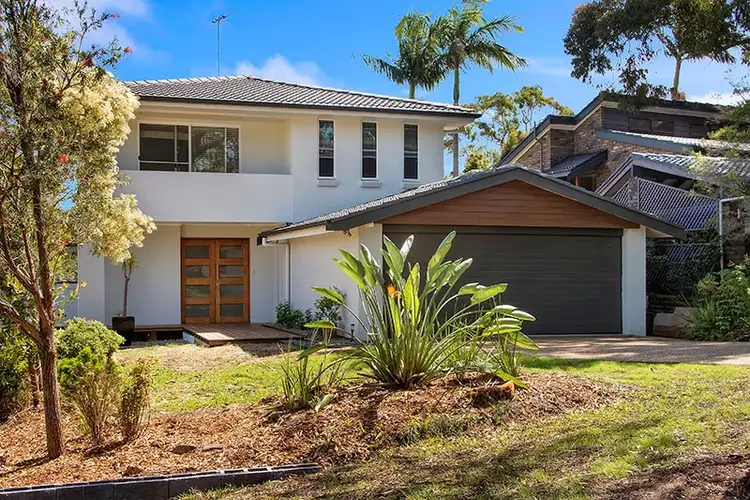 15 Wales Close, Illawong NSW 2234