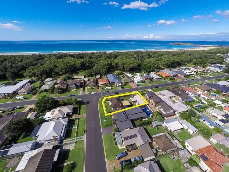 Third view of Homely house listing, 1 Acacia Street, Windang NSW 2528