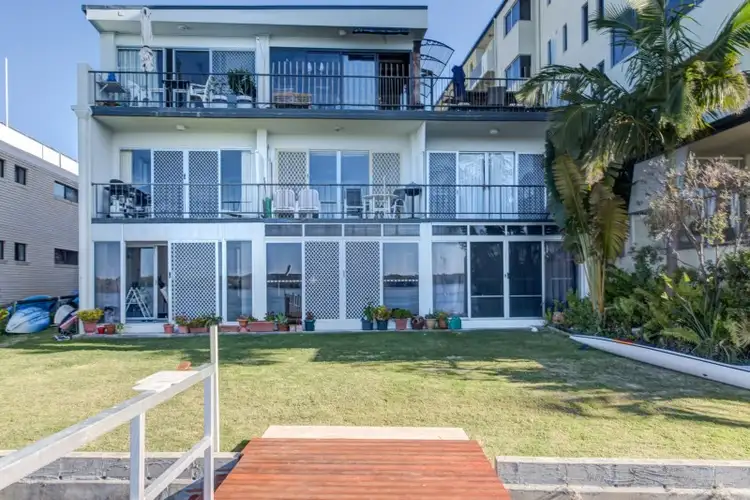 1/76 Duporth Avenue, Maroochydore QLD 4558