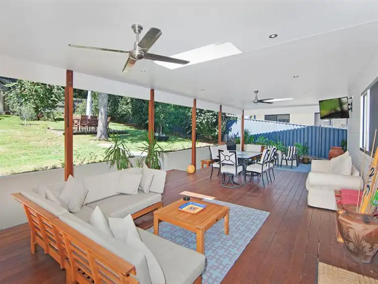 94 Lakin Street, Bateau Bay NSW 2261